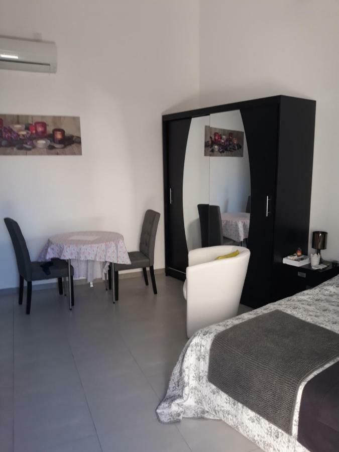 Mas Saint Genieis Apartman Canet  Kültér fotó